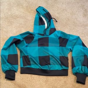 Green plaid cropped sweater